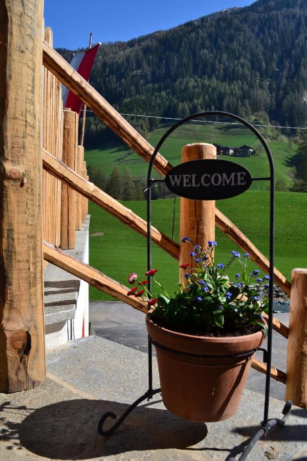 Bergidyll An Der Lane - Pfunders Apartment Bagian luar foto
