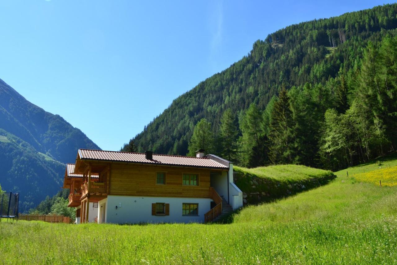 Bergidyll An Der Lane - Pfunders Apartment Bagian luar foto