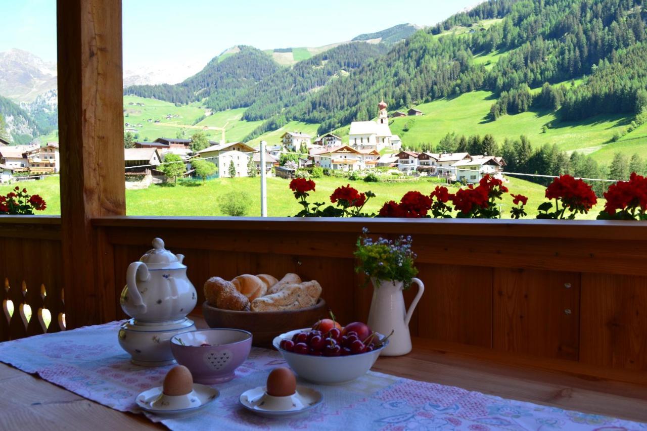 Bergidyll An Der Lane - Pfunders Apartment Bagian luar foto